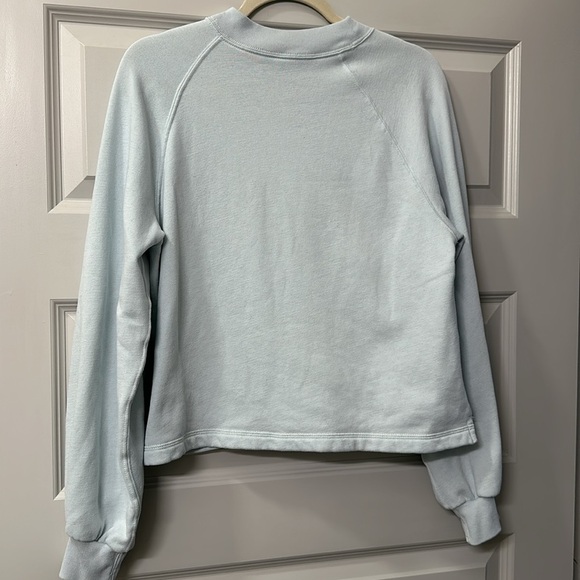 NWOT RARE Abercrombie & Fitch Soft AF Essential Crew in Blue Fog Size S - Picture 7 of 14